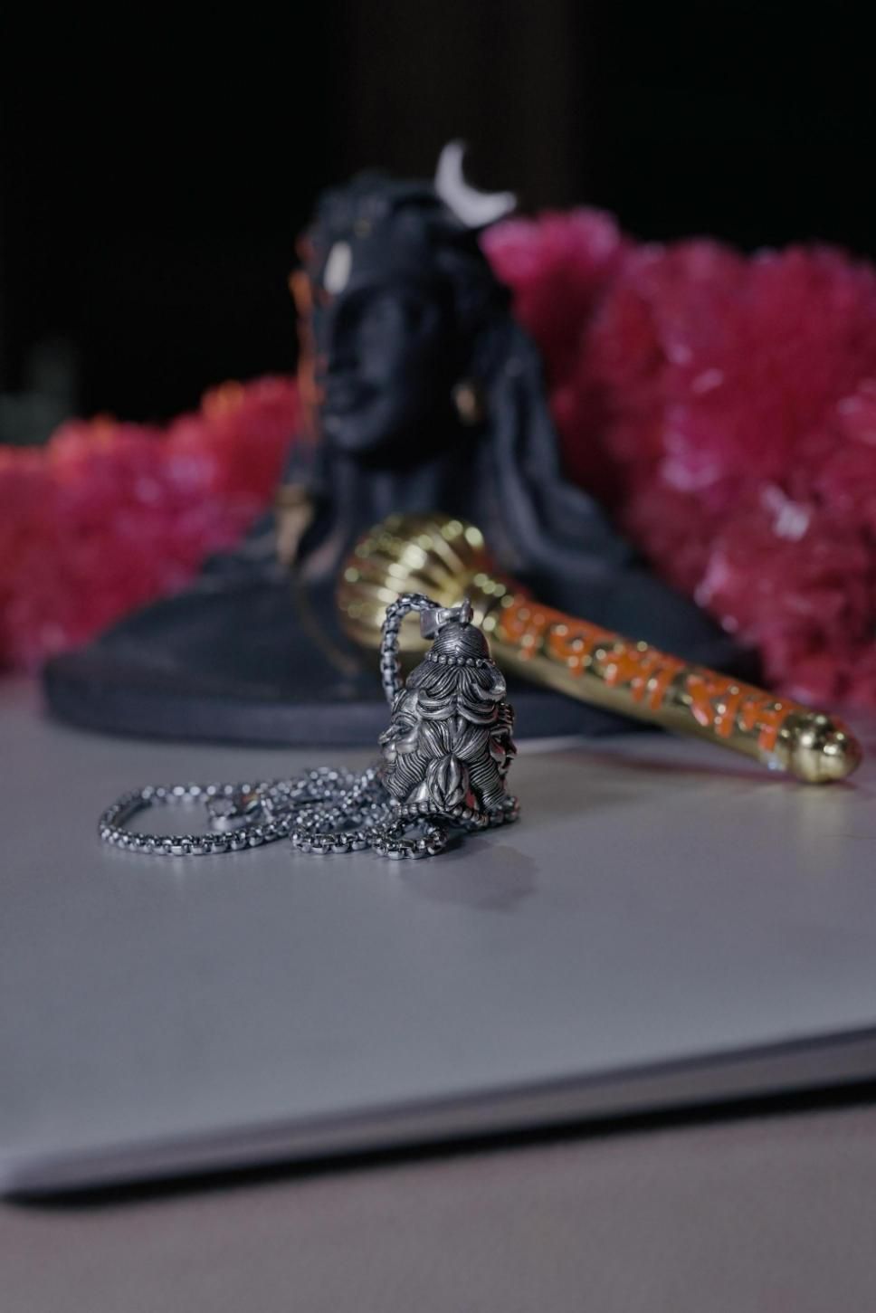 2 Face Pendent of Hanuman/Shankar with Chain 
